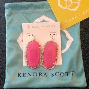 Rare; Kendra Scott Pink Jade Danielle earring